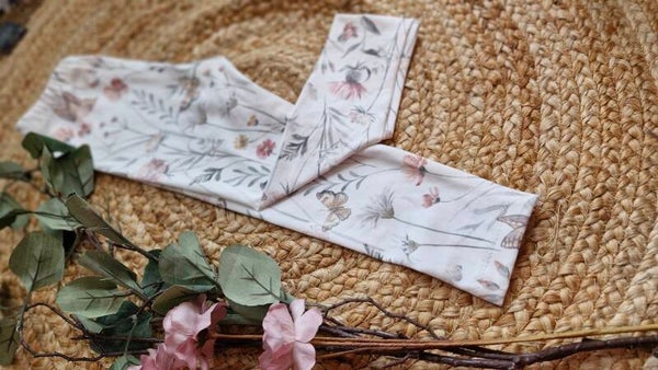 Legging wild flowers and butterflies