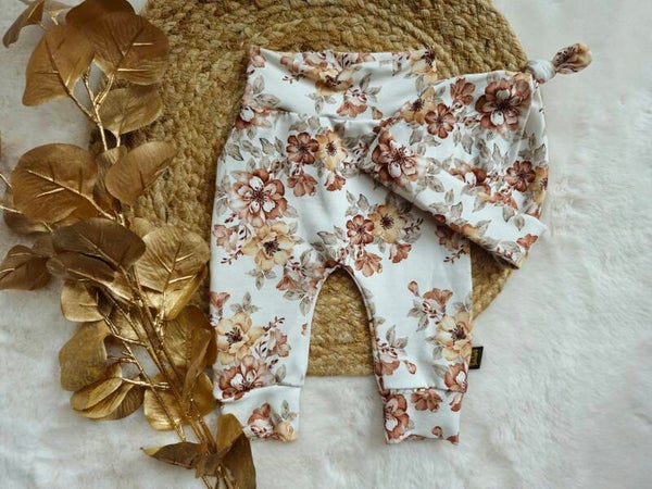 Babyset Franse bloemen cacao