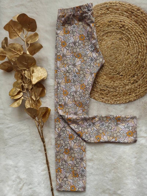 Legging 116 vrolijke bloem lila
