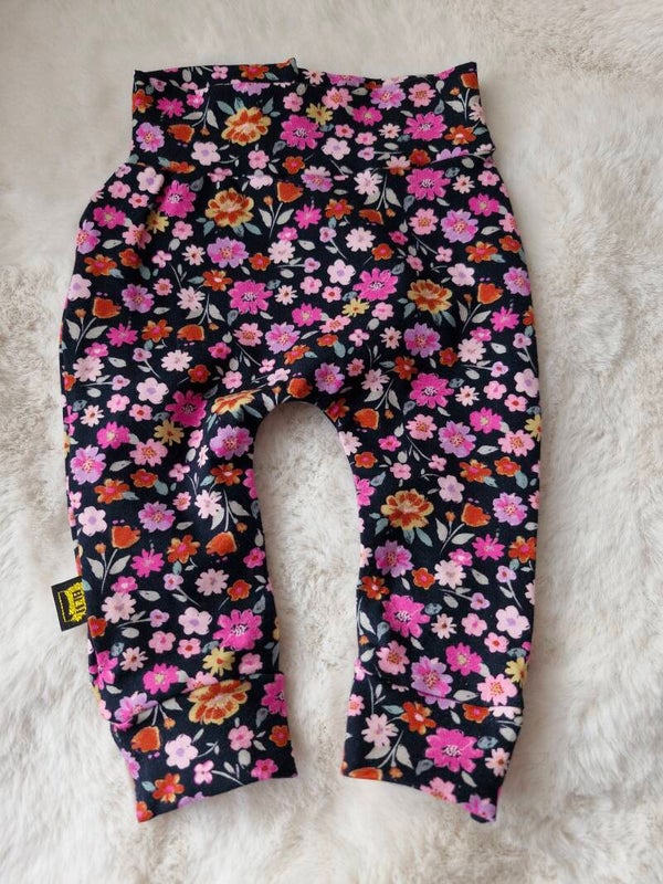 Broekje 62 navy pink flowers