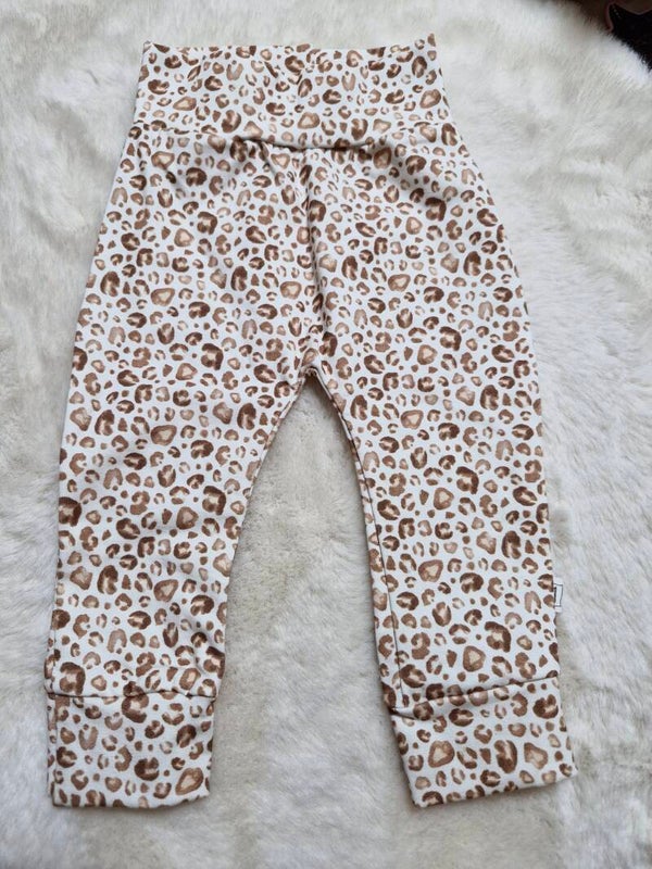 Broekje 68 mini panter5