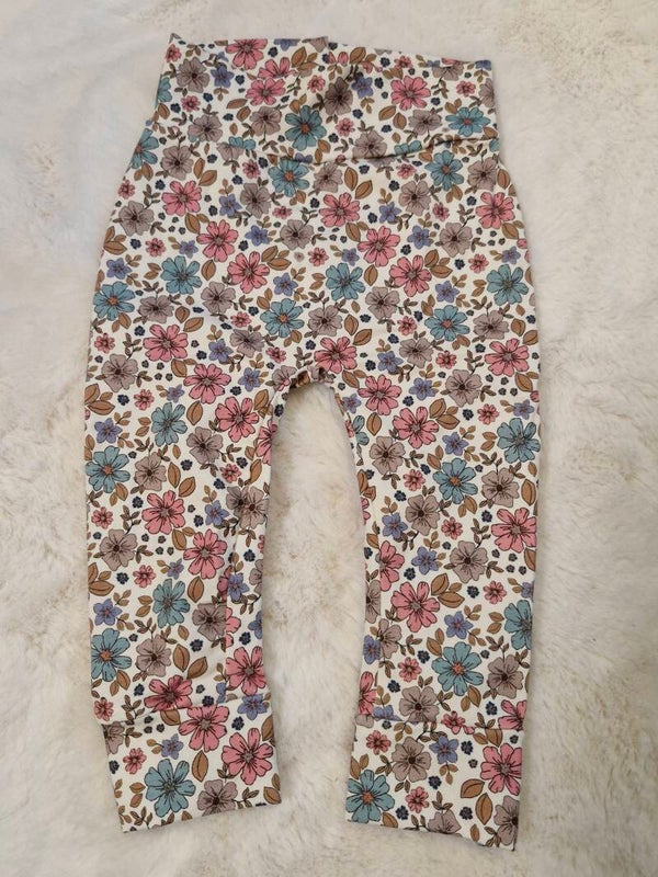 Broekje vintage pink flowers