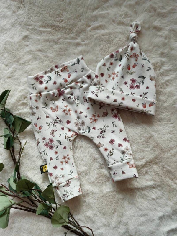 Setje 50 floral butterflies small