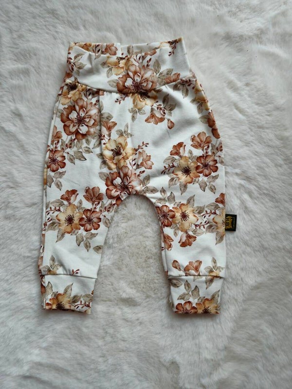 Broekje 56 franse bloemen cacao