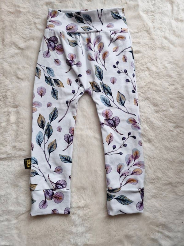 Broekje 80 lila flowers