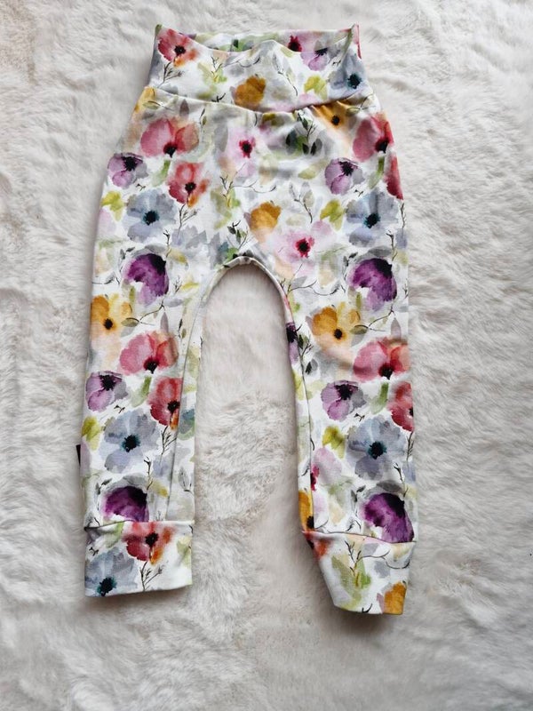 Broekje 80 aquarel flowers