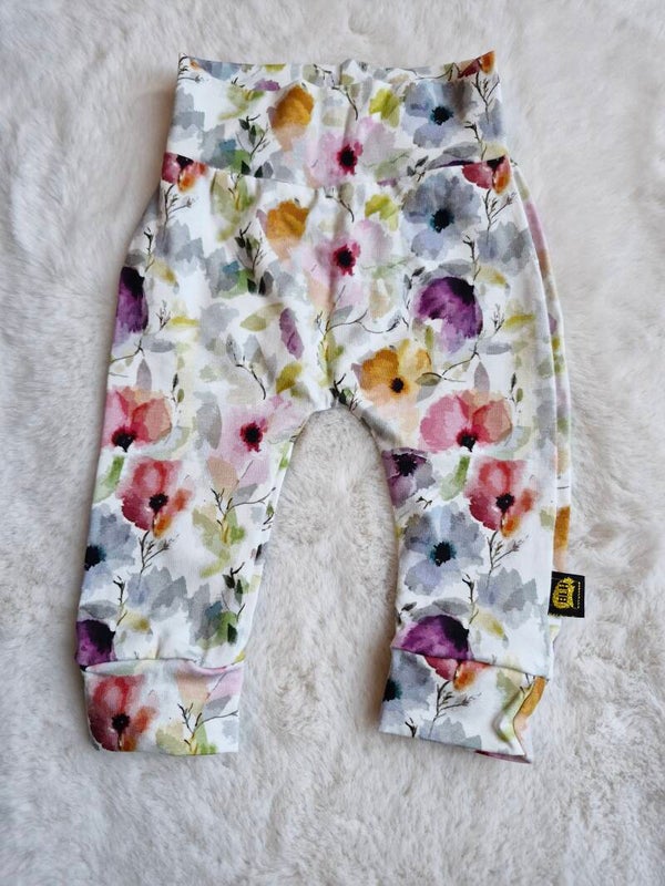 Broekje 62 aquarel poppy