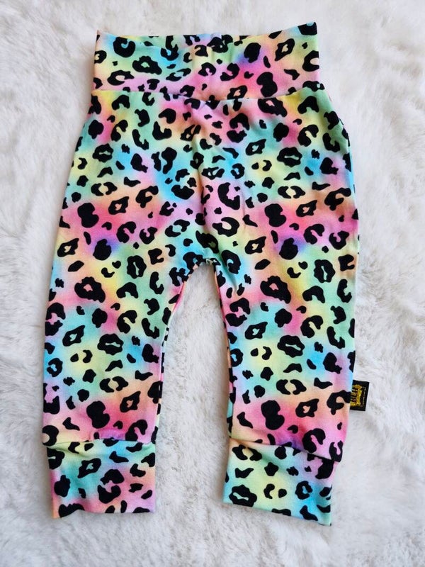 Broekje 62 rainbow leopard