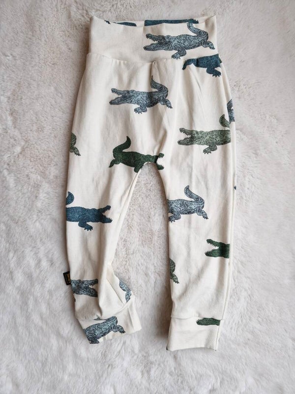 Broekje krokodillen 92