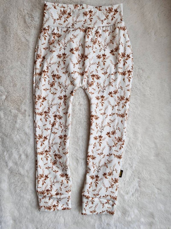 Broekje 104 takjes brique