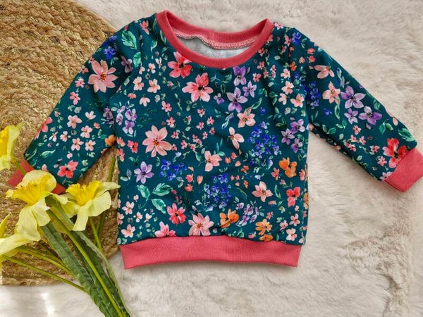 Sweater petrol flowers