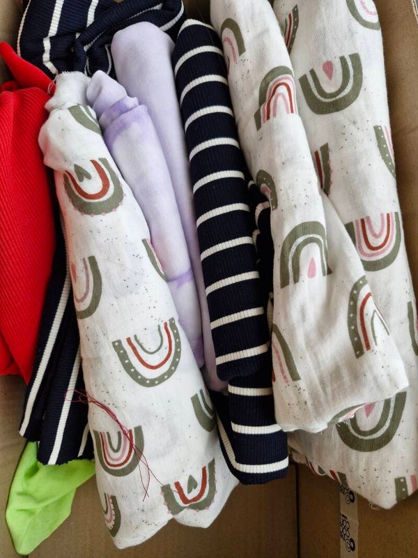 Doos diverse stoffen