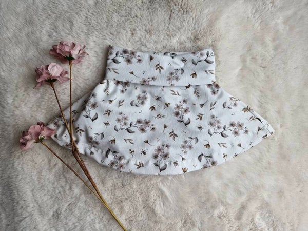 Skirted bummie bloementakjes beige