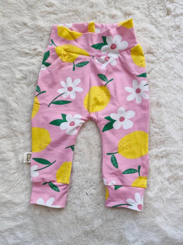 Broekje 62 citroen pink