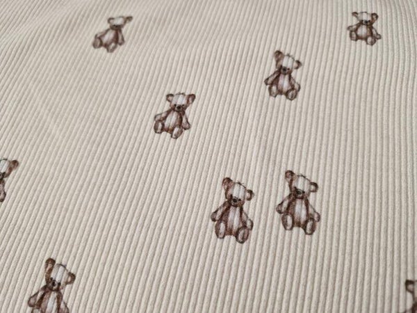 Broekje en mutsje teddy