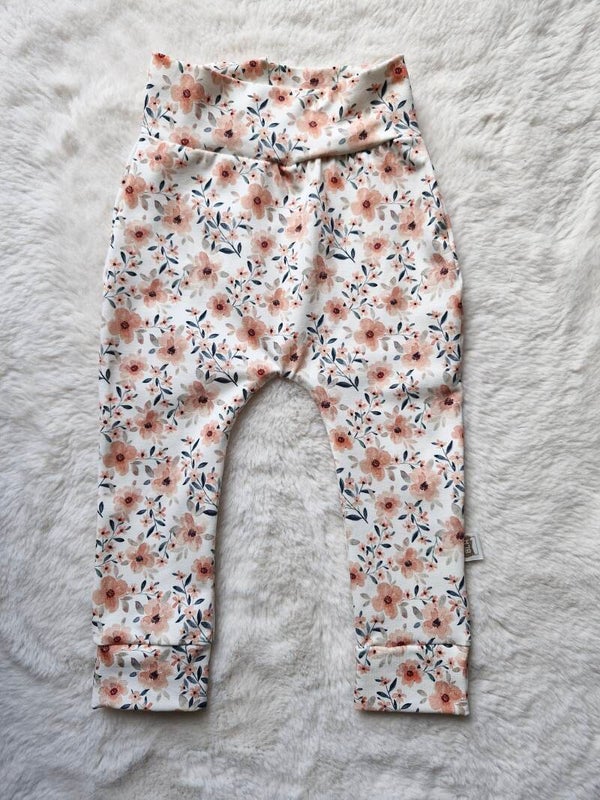 Broekje 80 kweepeer bloesem