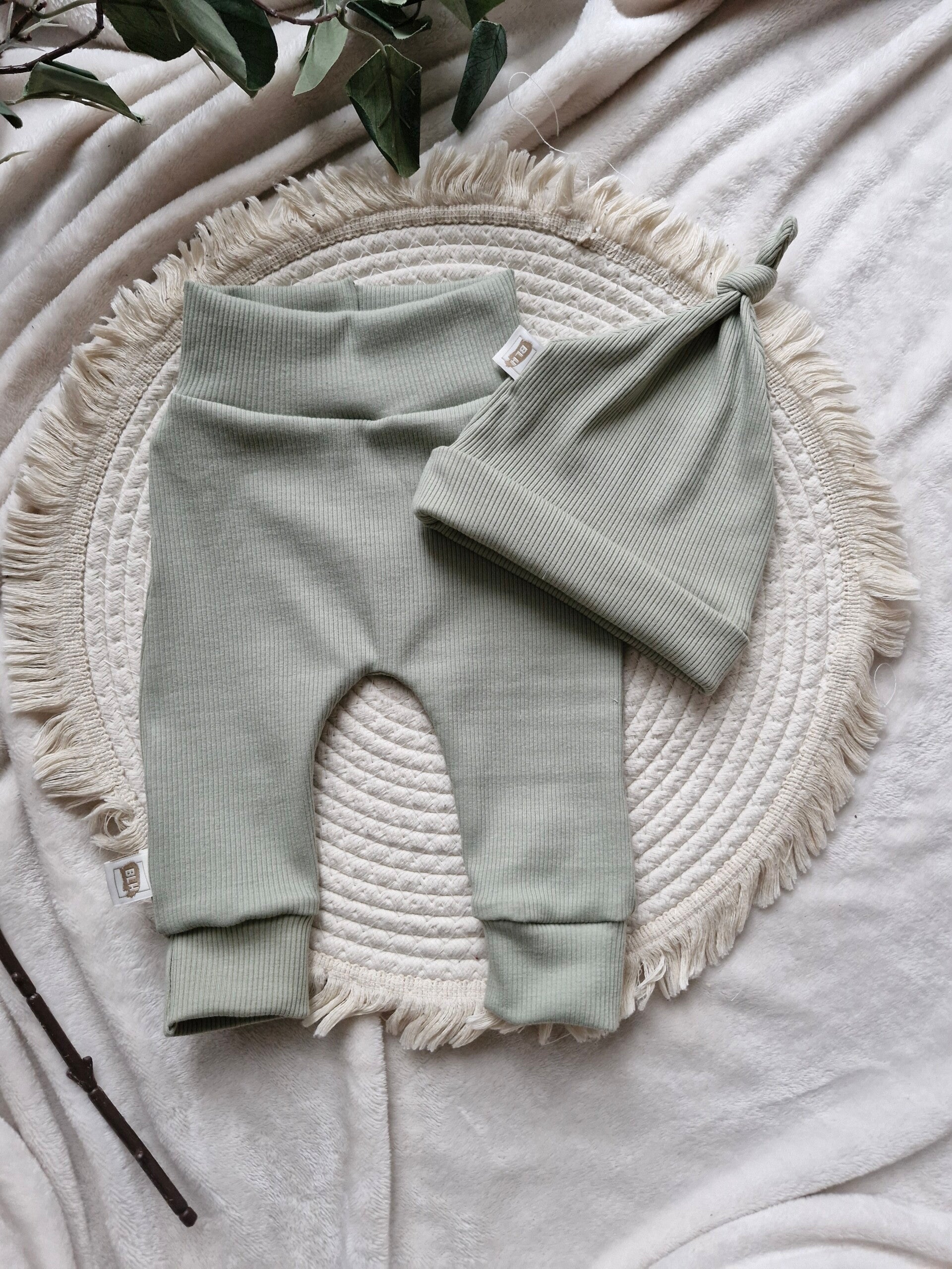Broekje rib tricot dusty green