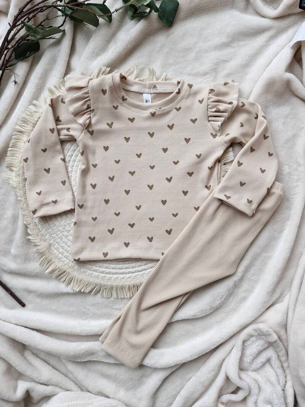Shirt beige hartjes