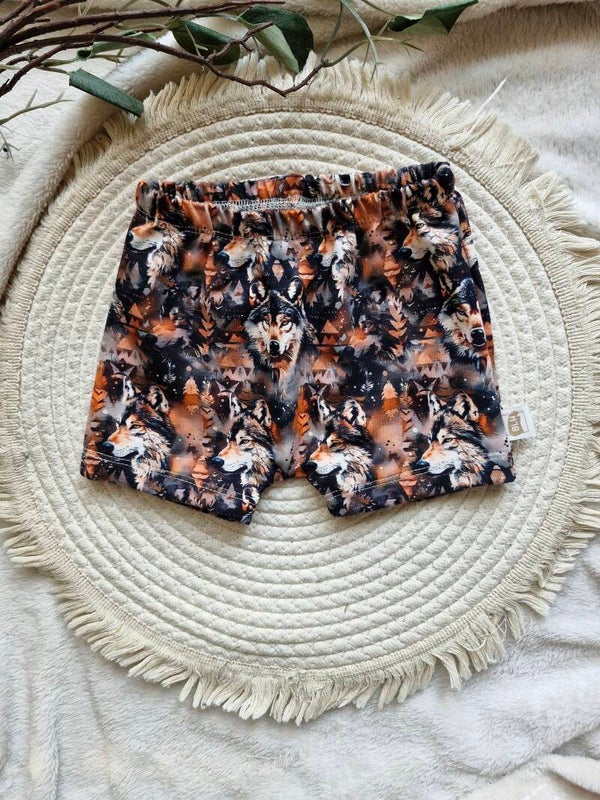 Playshort wolf