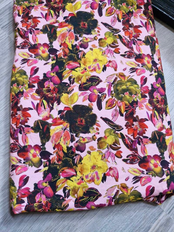 Coupon 2.1m x1.4m  katoenen tricot roze bloem