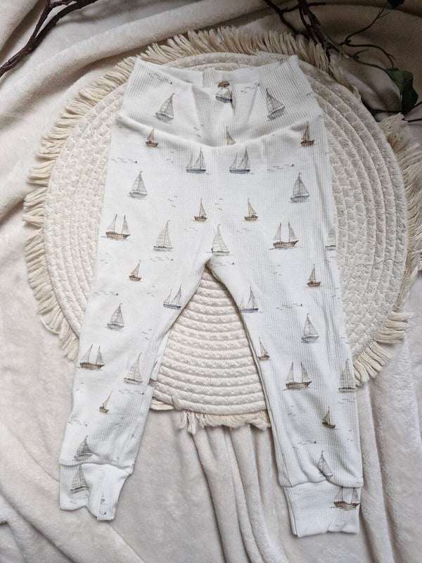 Legging broekje 86 zeilbootjes