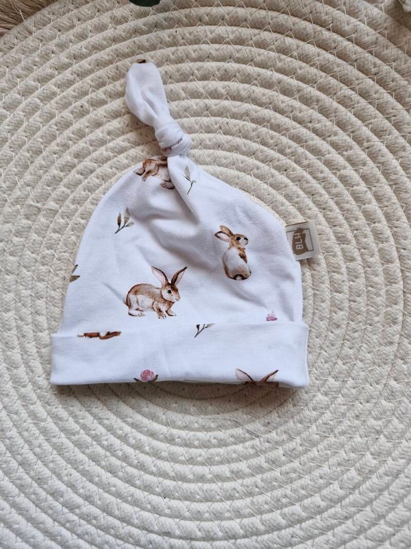 Knoopmutsje maat newborn konijntjes