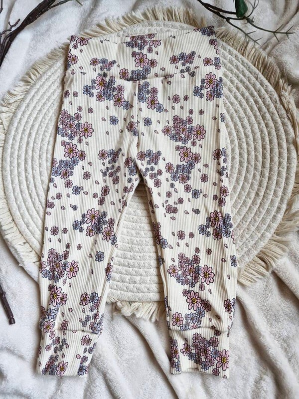 Legging broekje 80 rib lila bloemenprint