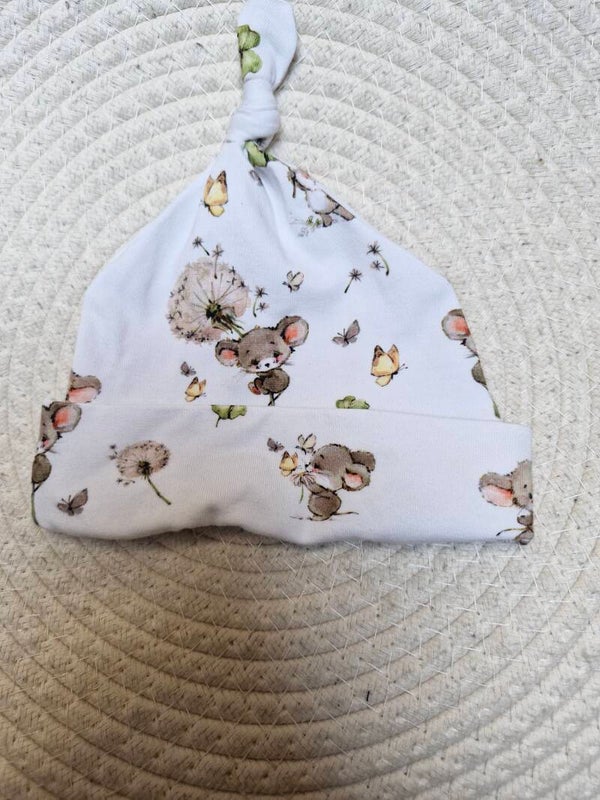 Knoopmutsje 56 muisjes