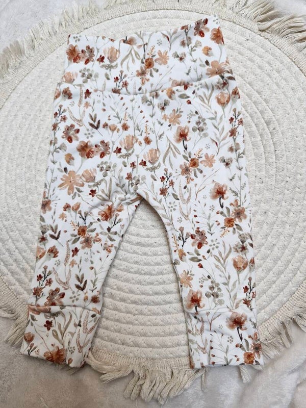 Legging broekje 62 waterbloem herfst