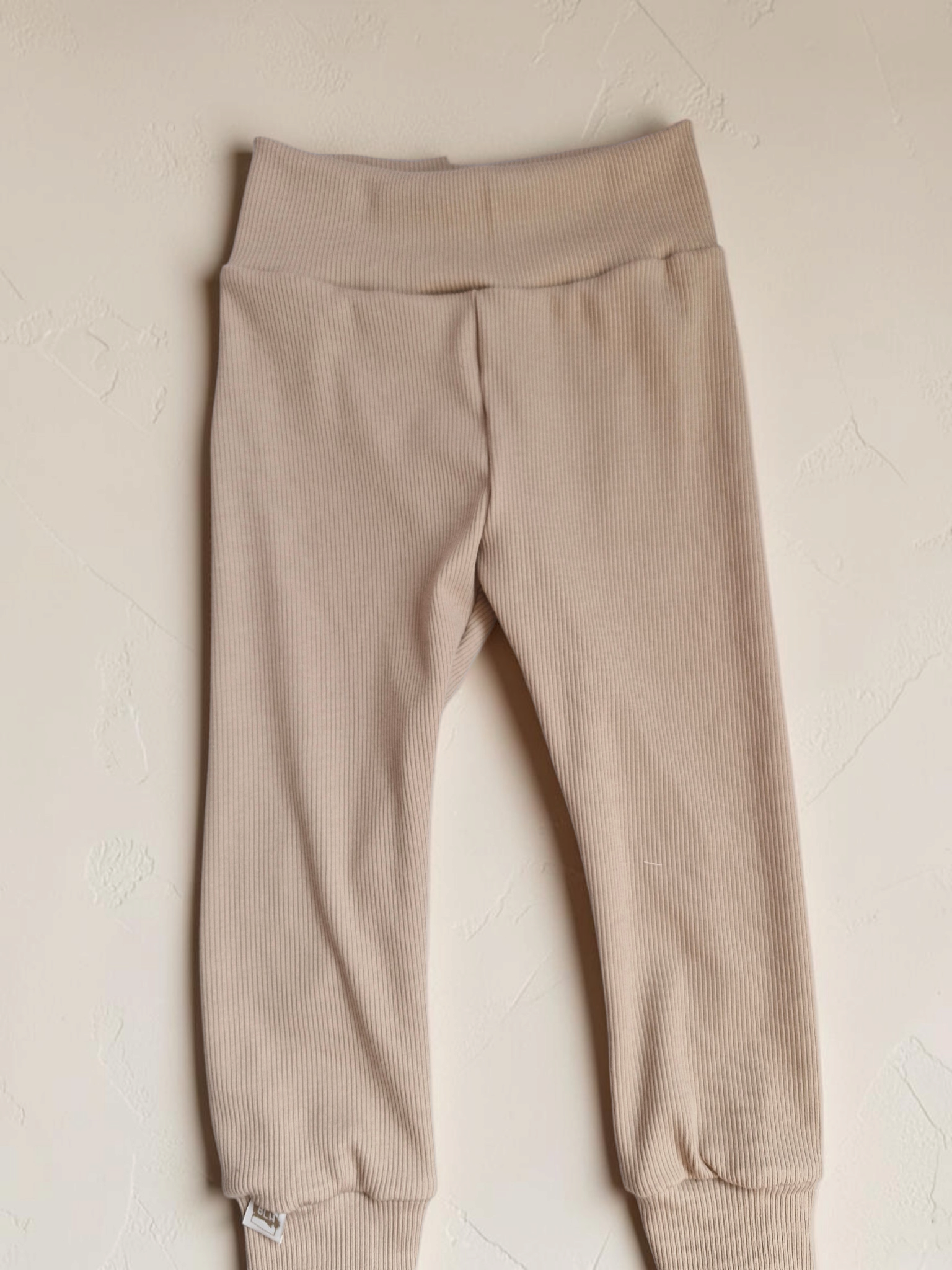 Leggingbroekje 92 rib donker beige