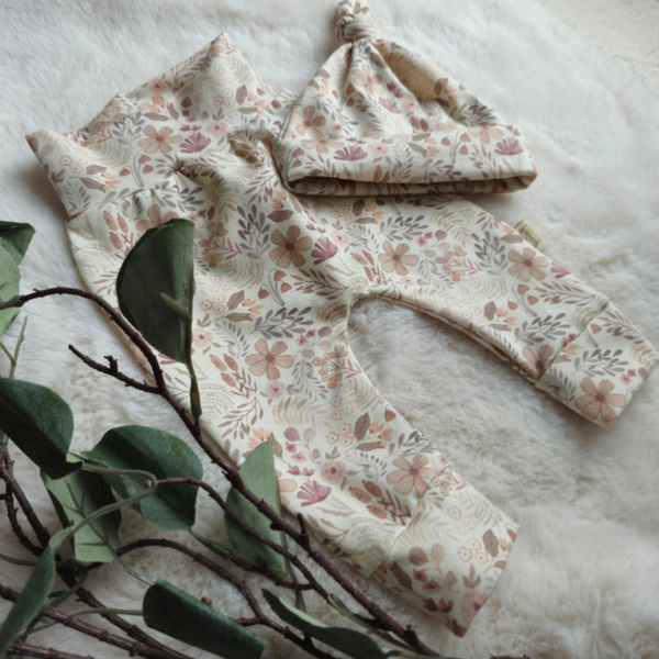 Babyset pastel beige forest plants