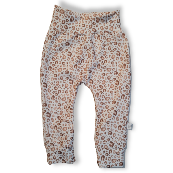 Broekje panter print lichtbruin