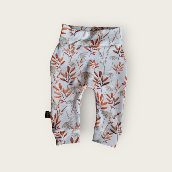 Broekje bloementakje cognac