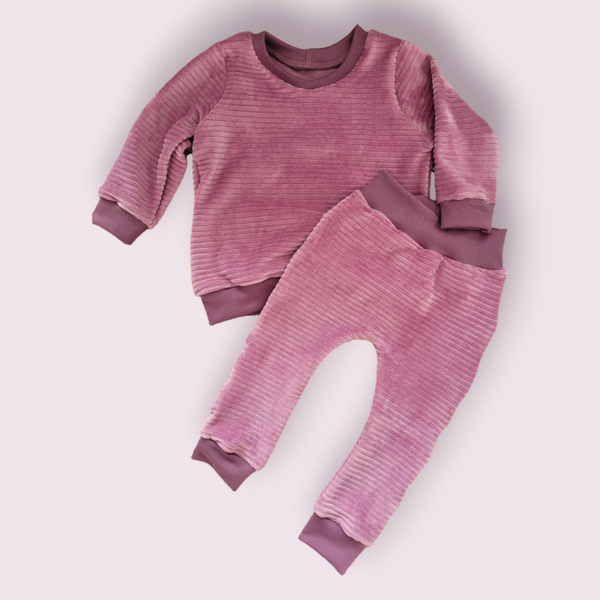 Sweater en broekje Ribfluweel