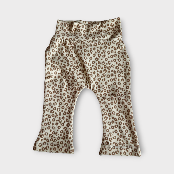 Baby mini flared 62 panterprint cacao