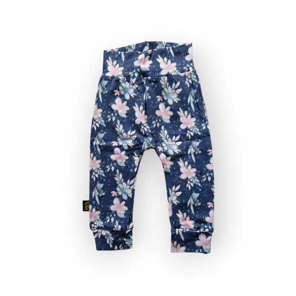 Broekje blauw bloemen