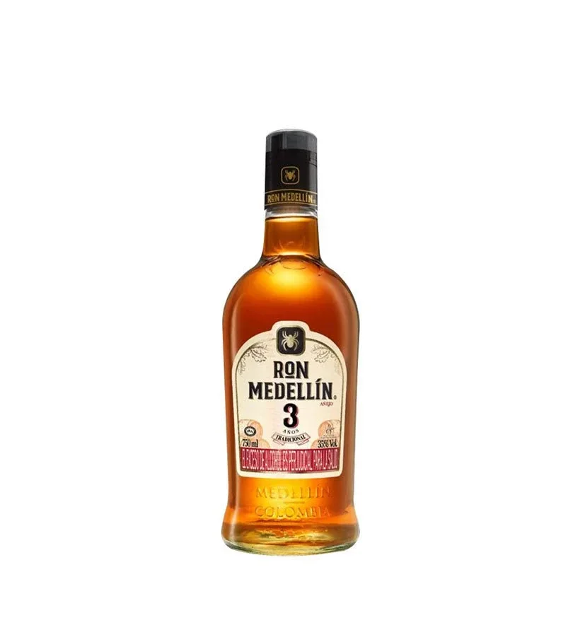 BOTELLA RON MEDELLIN