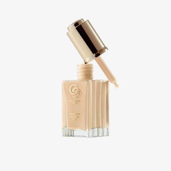 Giordani Gold Eternal Glow Foundation SPF25