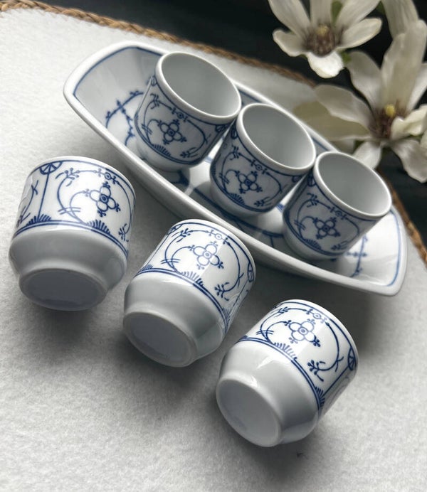 6 Blau Saks eierdopjes en schaaltje (jaren ’70)