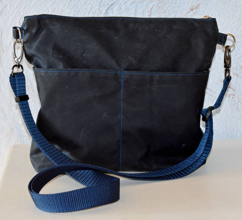 Crossbag aus Oilskin