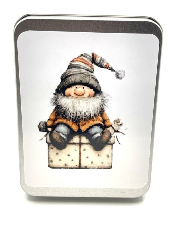 Notion Tins and Kits - Christmas Gnomes