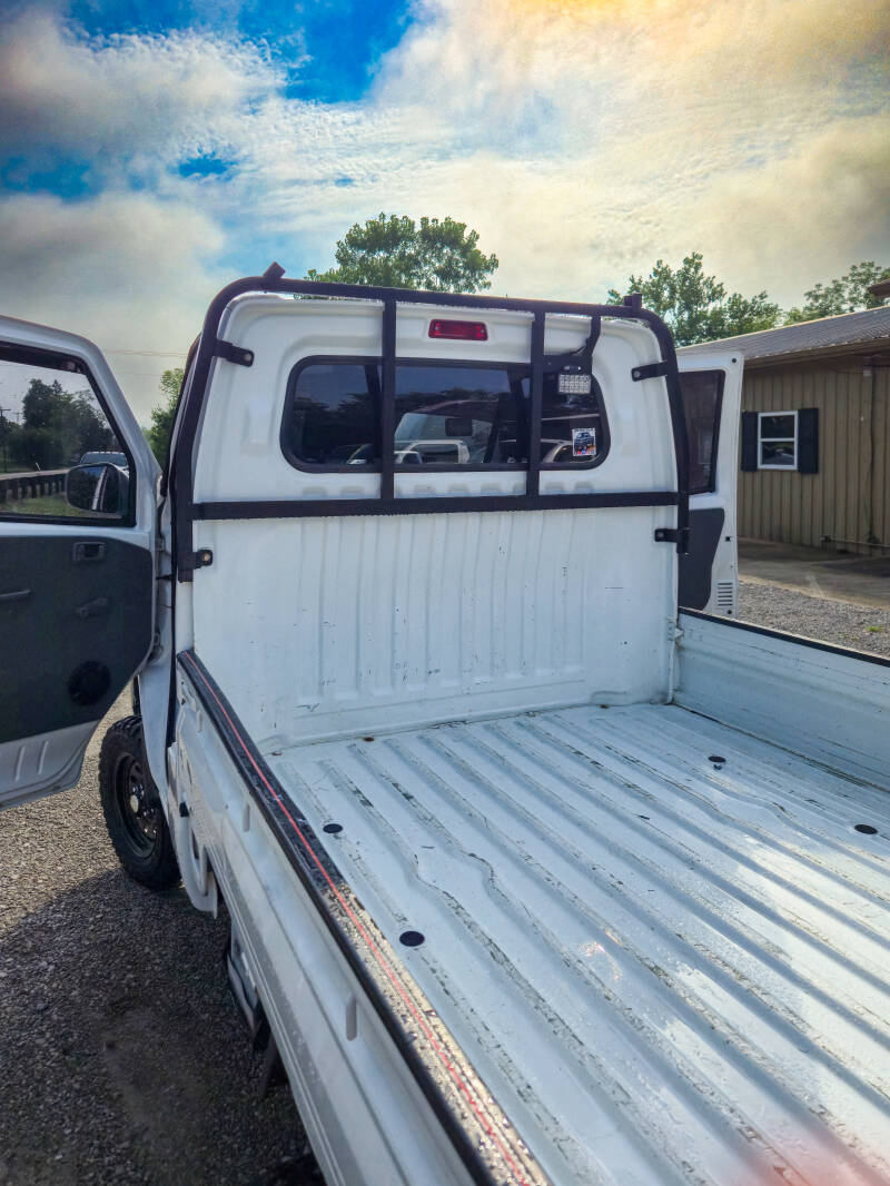 Quality used Japanese mini trucks — inspected and ready to work