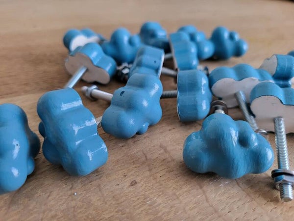 Kastknop: Wolk blauw