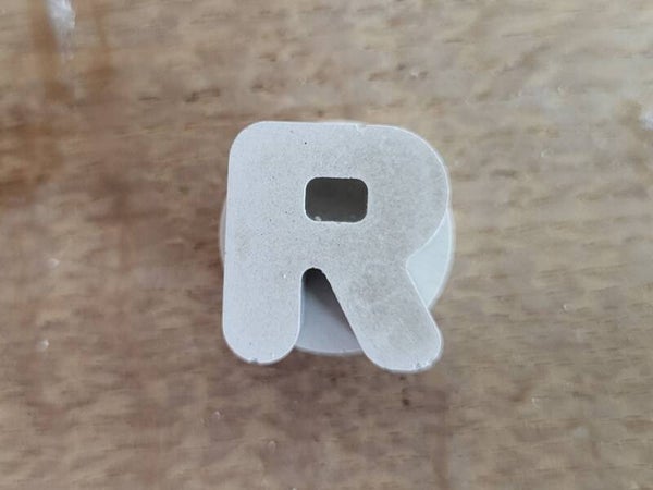 Schilder je eigen naam: Letter R