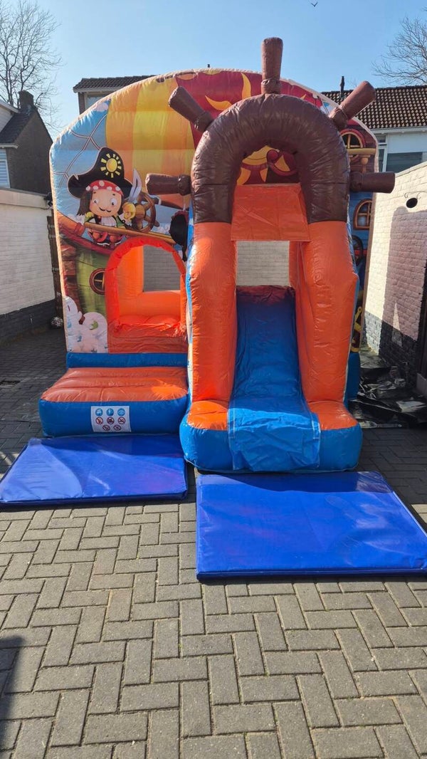 Springkussen Piraat klein