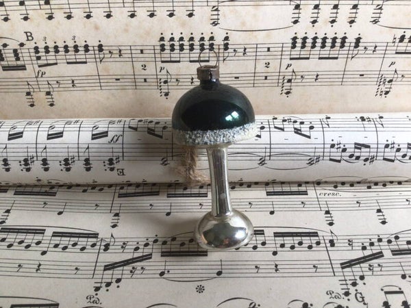 Antieke kerstbal lampion 7 cm groen zilver gesuikerde rand