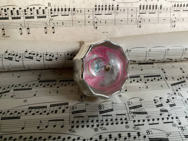 Antieke kerstbal reflectorbal roze zilver