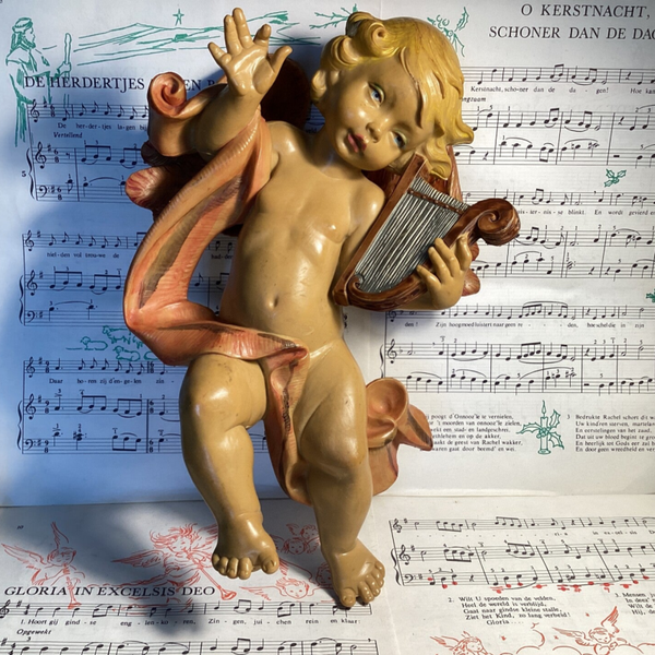 Mooie grote oude engel 28 cm uit Italië met harp