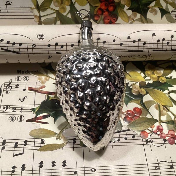 Antieke kerstbal grote druiventros 9x5x5 cm