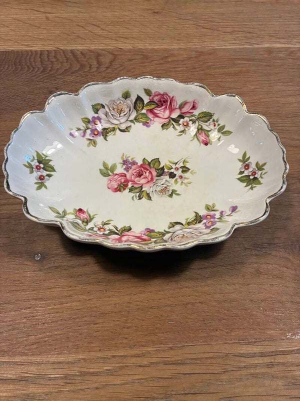 Old foley schaaltje Harmony rose